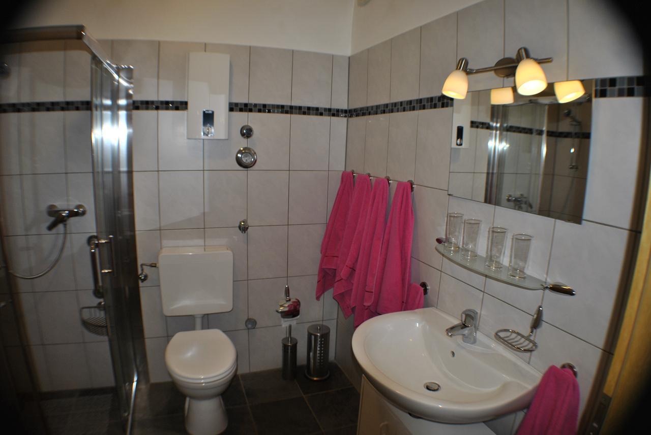 Apartmenthaus „Am Gersthof“ Am Nationalpark Kellerwald-Edersee Gellershausen Eksteriør bilde